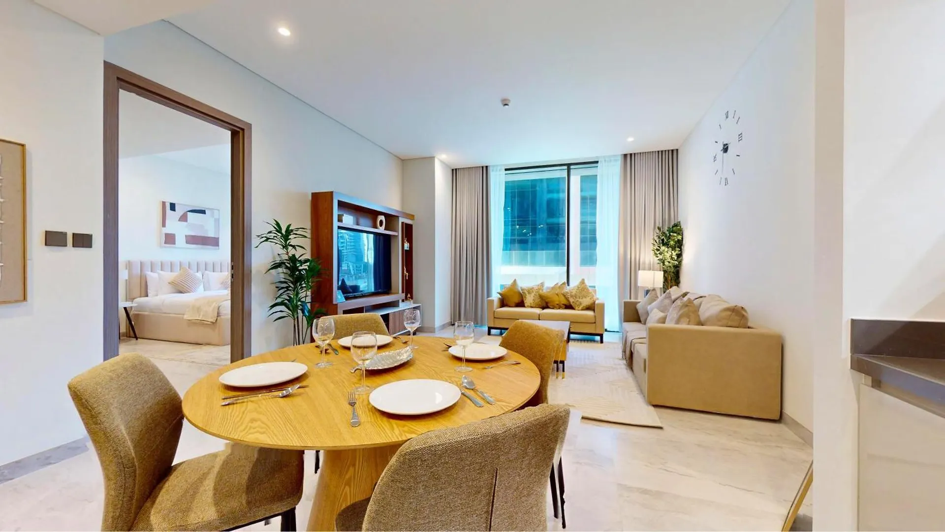 Signature 1Br In Dubai Coveted Business Bay
