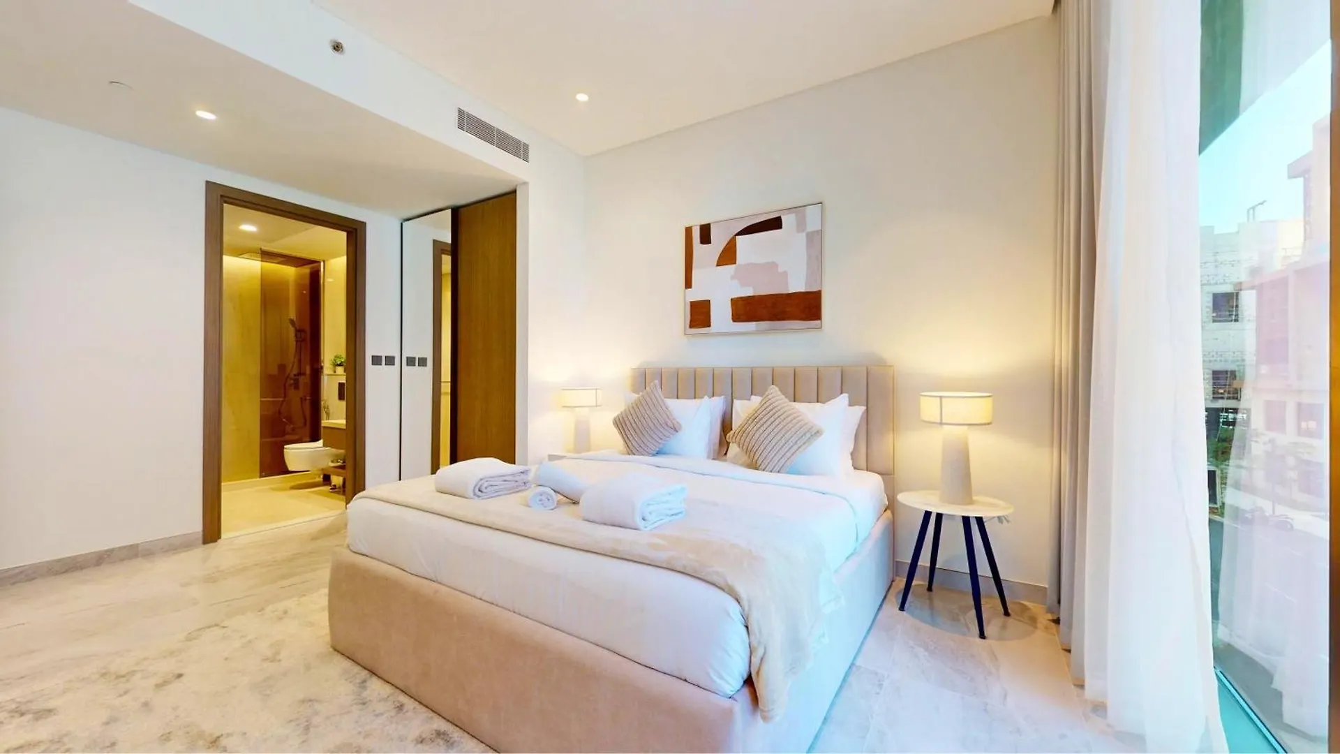 Apartment Signature 1Br In Dubai Coveted Business Bay United Arab Emirates