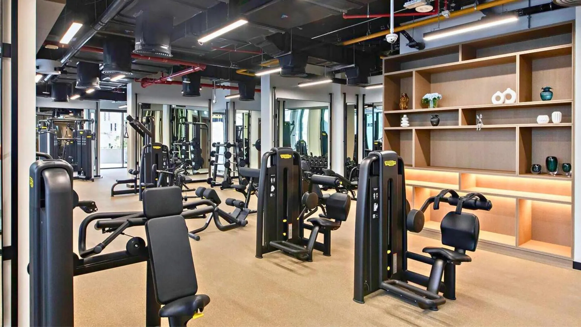 Signature 1Br In Dubai Coveted Business Bay